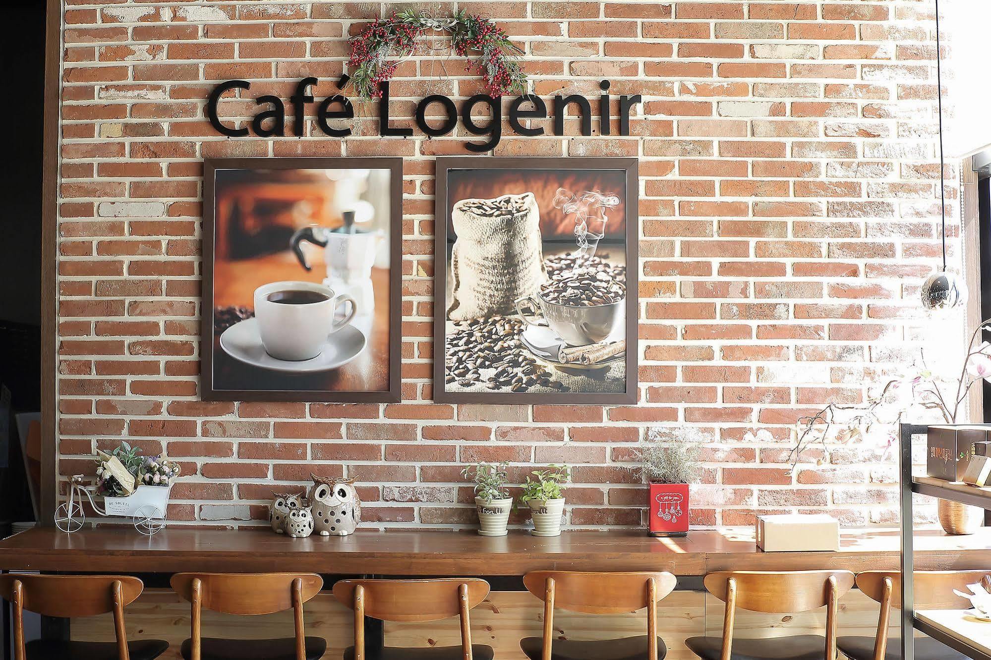 ホテル ロジェニア Gimcheon エクステリア 写真